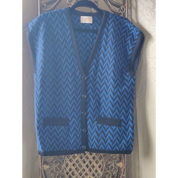 Vintage Pendleton Wool Sweater Vest Womens Size L Blue Black Chevron Pockets - Picture 5 of 11